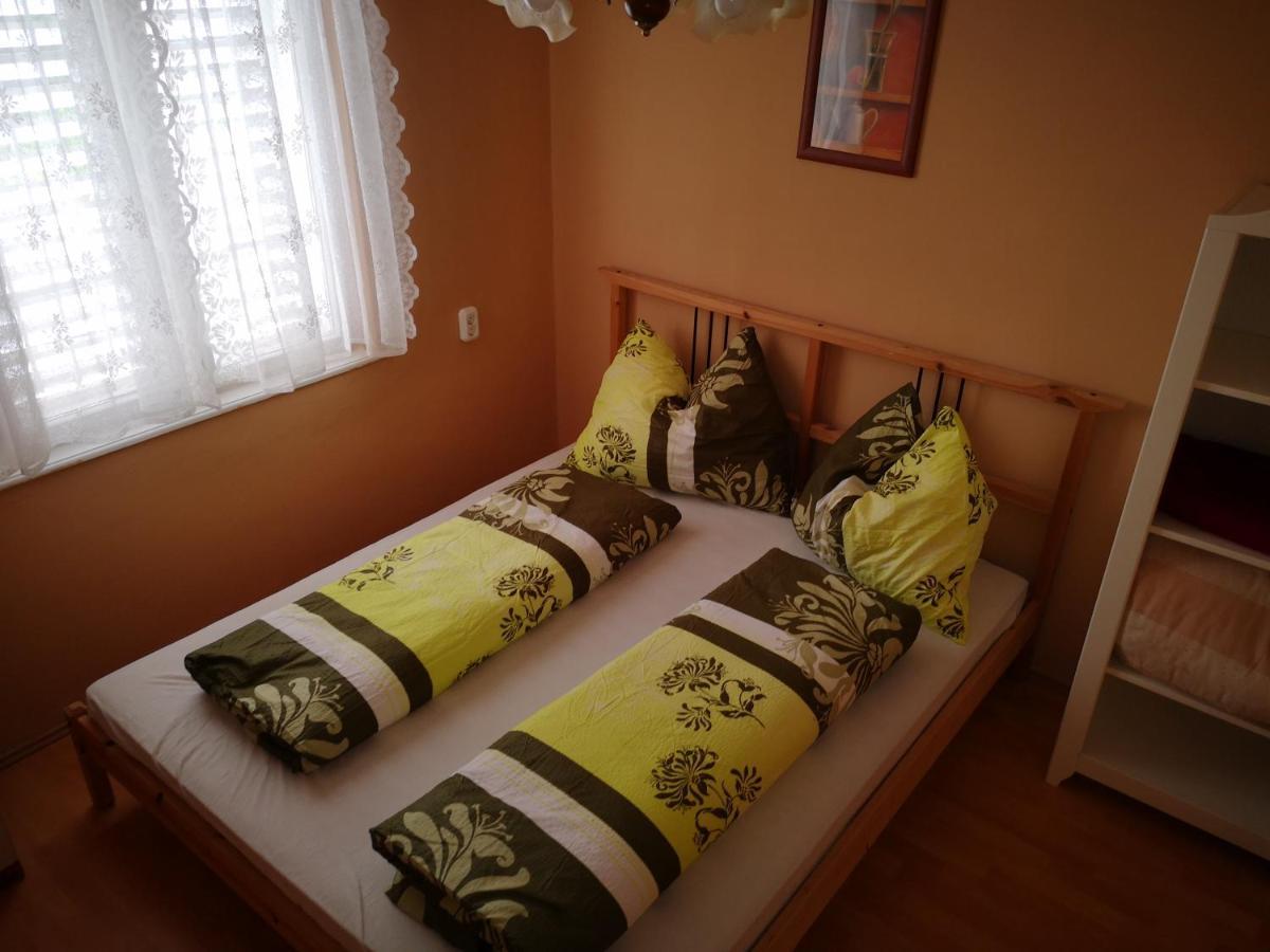 Vadasztanya Apartmanhazak Siófok Exteriör bild