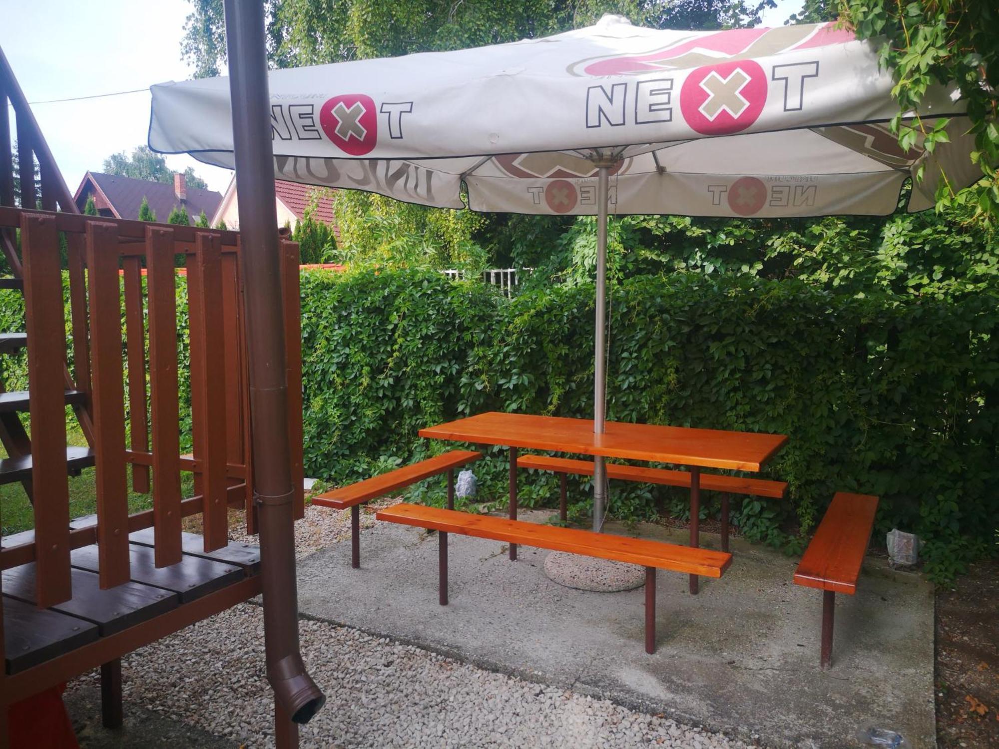 Vadasztanya Apartmanhazak Siófok Rum bild