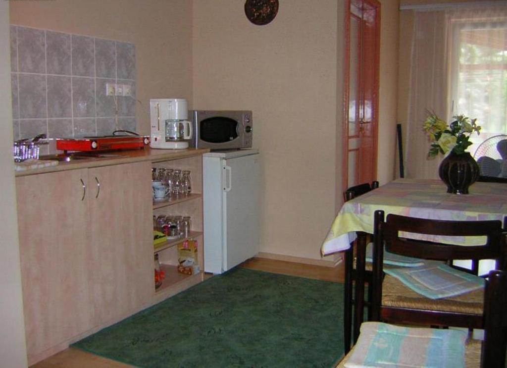 Vadasztanya Apartmanhazak Siófok Exteriör bild